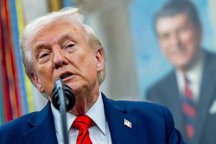 Trump Administration Reveals 4,000 Federal Workers Fired Amid Government Shutdown