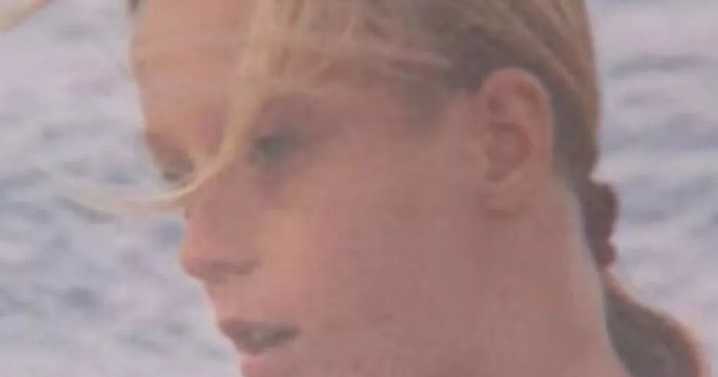 Two girls raped and murdered while out knocking doors for Halloween