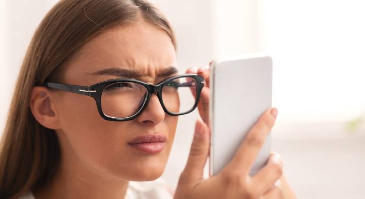 Millennials avanzan a la ceguera segura si no cambian estilo de vida