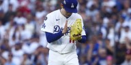 Roki Sasaki throws 3 perfect innings in NLDS Game 4