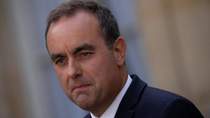 Lecornu recomienda a Macron nombrar un nuevo primer ministro en 48 horas, pero ve posibilidad de acuerdo