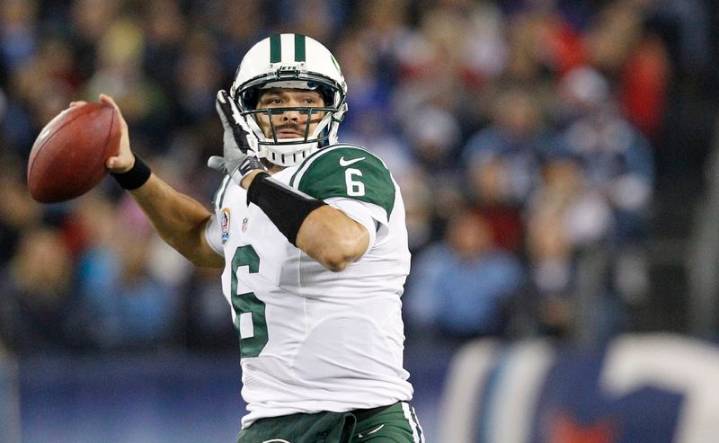 Mark Sanchez out of hospital, officially booked at jail