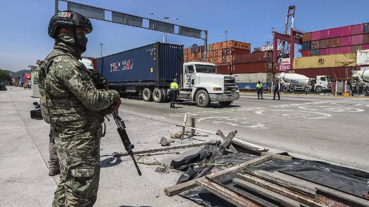 Avanza en Comisiones del Senado reforma aduanera con cambio para su entrada en 2026