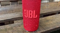 Pequeño, potente y listo para todo: 5 cosas que no sabías que podías hacer con el JBL Grip