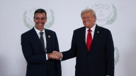 Una experta analiza la comunicación no verbal del saludo entre Trump y Sánchez: "Hoy sí faltó maquillaje"