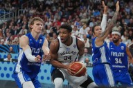 Giannis Antetokounmpo returns to Milwaukee Bucks practice after COVID