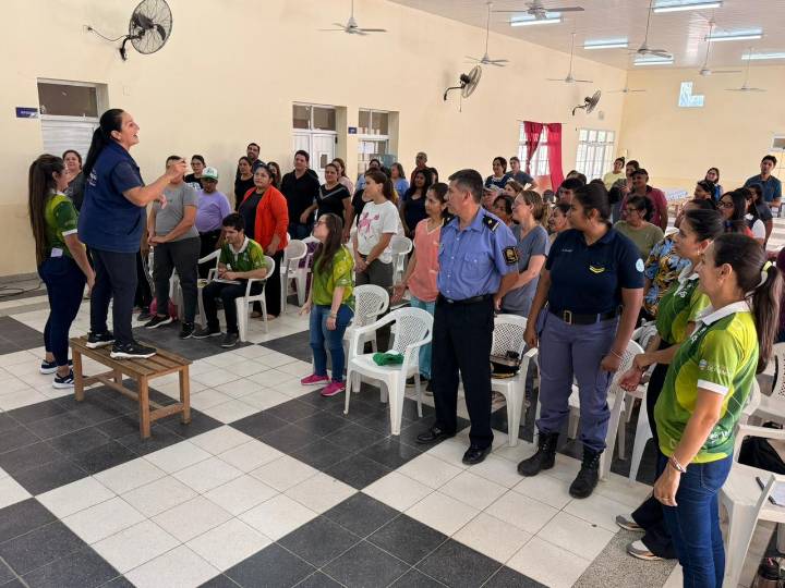 Se concretó el primer módulo de la capacitación en Equinoterapia en Las Lomitas