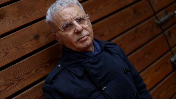 El escritor Ferran Torrent renuncia al Premio de las Letras Valencianas: "Era papel mojado"