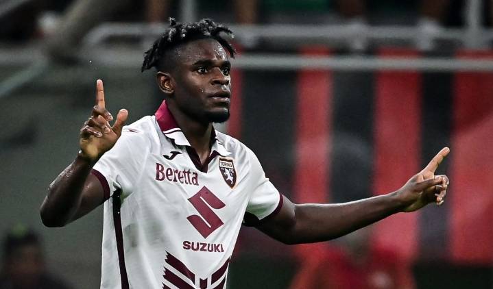 Duván Zapata dio pistas sobre su futuro: "Estoy seguro de que volveré"