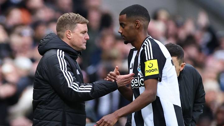 Alexander Isak hasn't spoken to Eddie Howe since Newcastle exit