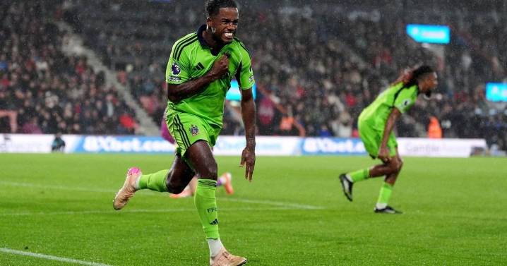Superb Semenyo salvages win for Bournemouth on wet and windy night