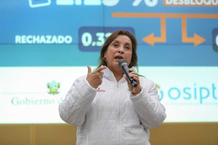Boluarte llama a transportistas a levantar paro: “La seguridad no se resuelve en 48 horas”