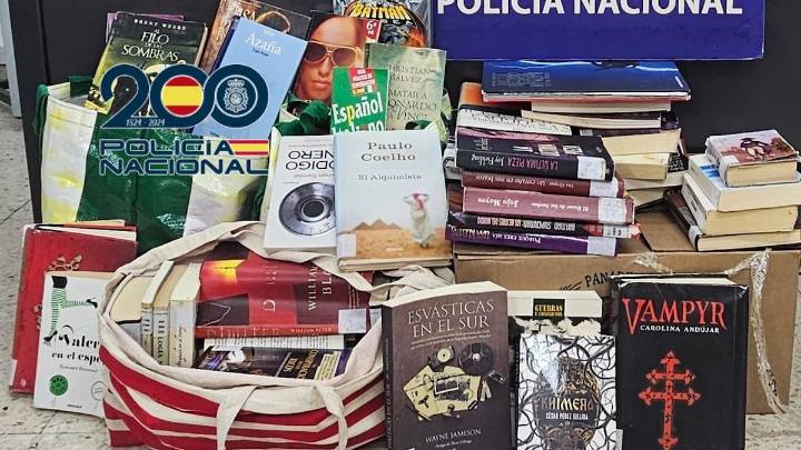 Detenida una mujer por robar libros de una biblioteca municipal de Cádiz para después venderlos por Wallapop