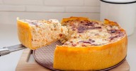 Cómo hacer esta tarta con masa y relleno de calabaza