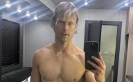 Glen Powell Bares Ripped Abs in New Shirtless Selfie, Talks ‘Chad Powers’ Season 2 Chances | Chad Powers, Glen Powell, Shirtless 