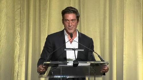 ABC's 'World News Tonight' anchor David Muir, 6abc reporter Beccah Hendrickson honored by Temple University