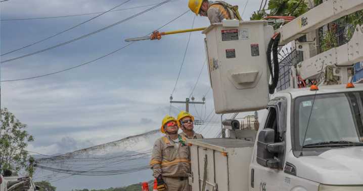 CFE consolida liderazgo en financiamiento sustentable con histórica emisión de CEBURES