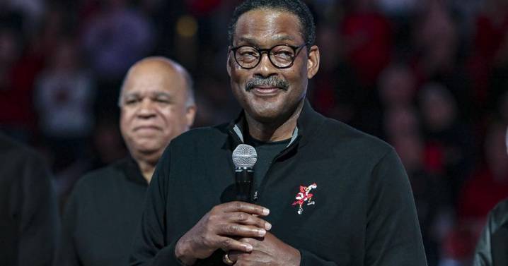 Louisville basketball to retire Junior Bridgeman’s No. 10 jersey