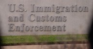 Feds to pay undocumented kids if they agree to return home