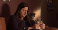 BBC EastEnders fans 'uncover' huge clue who fathered Zoe's twins after 'confession'