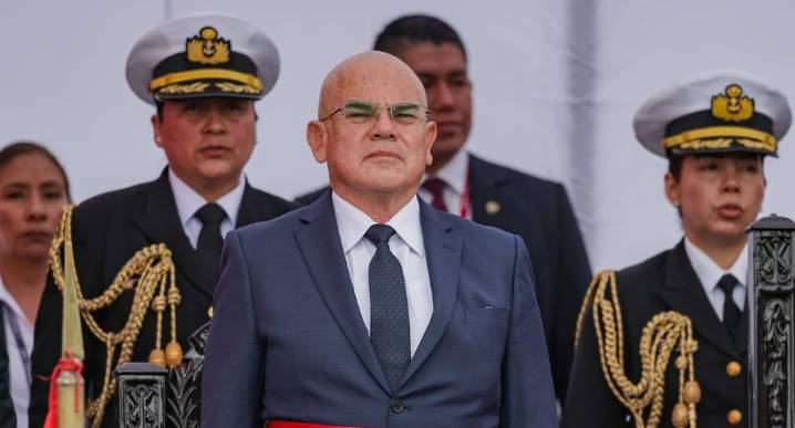 Ernesto Álvarez: “El Gobierno de Transición tiene el deber de restablecer la autoridad y reconciliar al país”