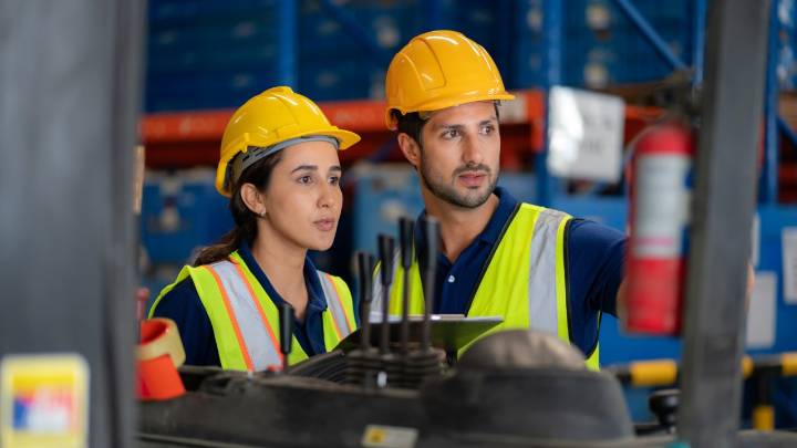 ‘You’re on a park bench for the night’: FIFO worker reveals brutal reality of the lucrative work, warning expats to ignore TikTok 'experts'