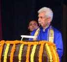Former DDC Chairman Budgam led public delegation calls on LG Manoj Sinha