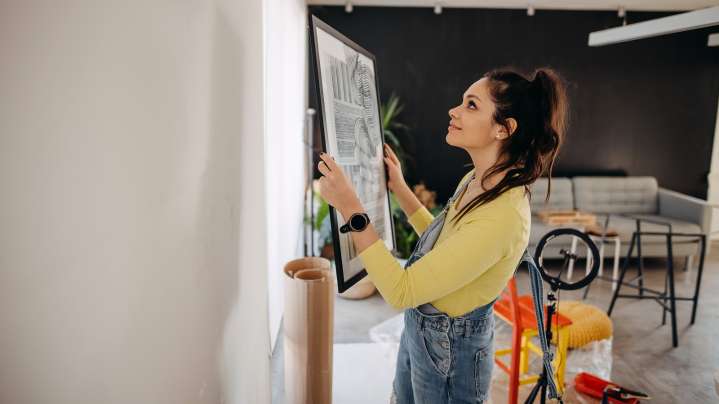 A Creator Is Bringing Back Gallery Walls With A '90s Twist