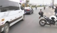 Reabren pase vehicular en avenida Gambetta tras bloqueo de transportistas por asesinato de chofer