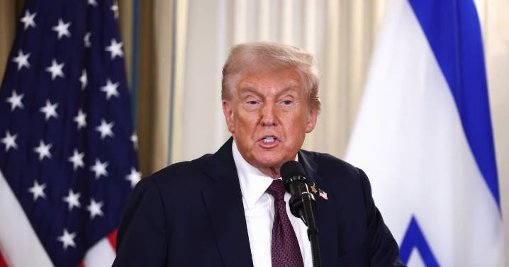 Encuesta EF: Acuerdos de paz en Gaza benefician la imagen de Donald Trump
