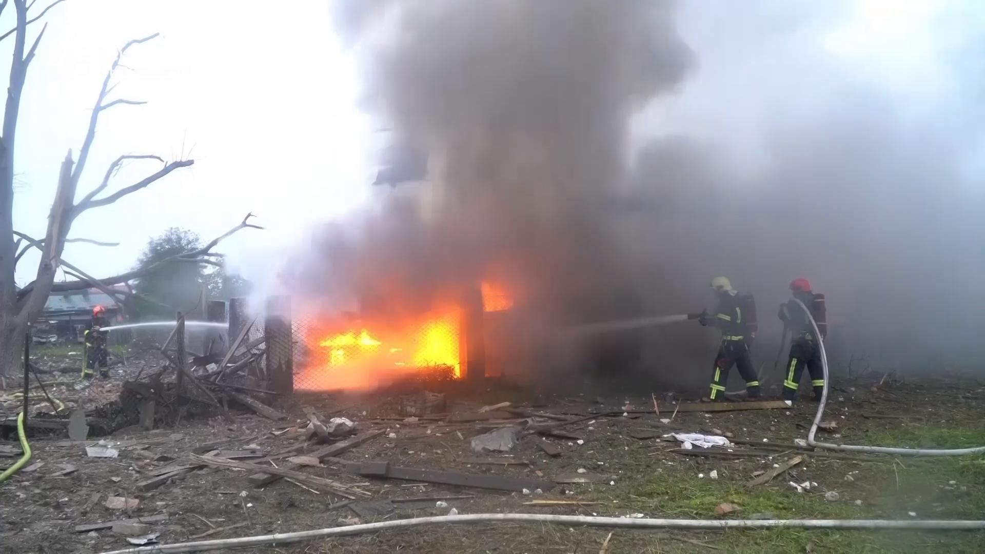 At least 5 dead in large-scale nighttime Russian strike on Ukraine