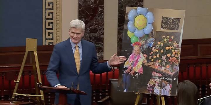 Senator Bill Cassidy honors 102 year old WWII veteran