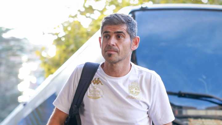 Primer toque de atención de Hidalgo como entrenador del Deportivo