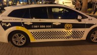 Jóvenes en patinete marcan la ruta a la Policía Local de Alboraia para detener a un hombre