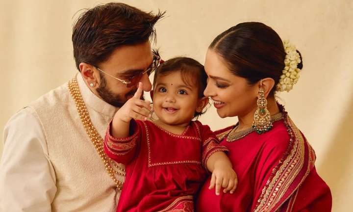 Deepika, Ranveer Reveal Daughter Dua's Face to the World
