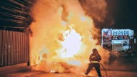 Infierno consumió auto en zona oriente de San Juan del Río