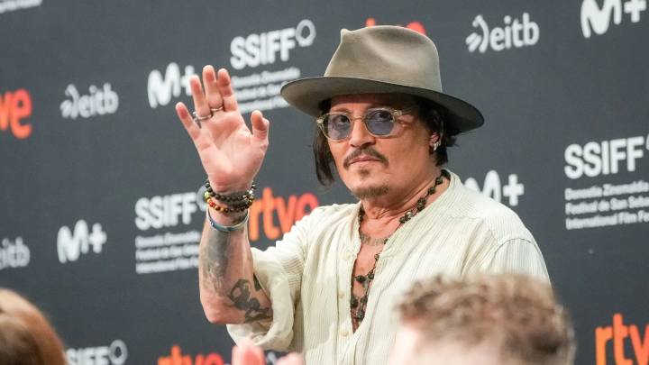 El actor Johnny Depp dona 56.000 € al Centro Musical de Massanassa, arrasado en la dana