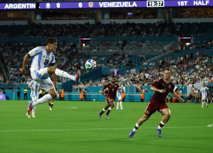 Con Messi y el ‘Flaco’ López, la Selección argentina enfrenta a su par de Puerto Rico en Miami