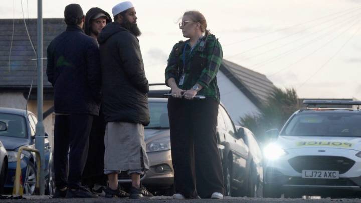 Police investigate hate crime after mosque set on fire in English coastal town