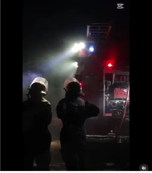 Bomberos Chañar combatieron dos incendios rurales en simultáneo y evitaron daños mayores