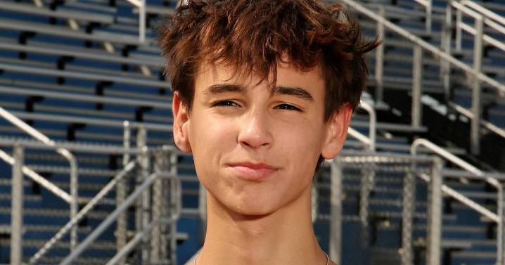Sam Hill, St. Charles North boys cross country dominate own invite