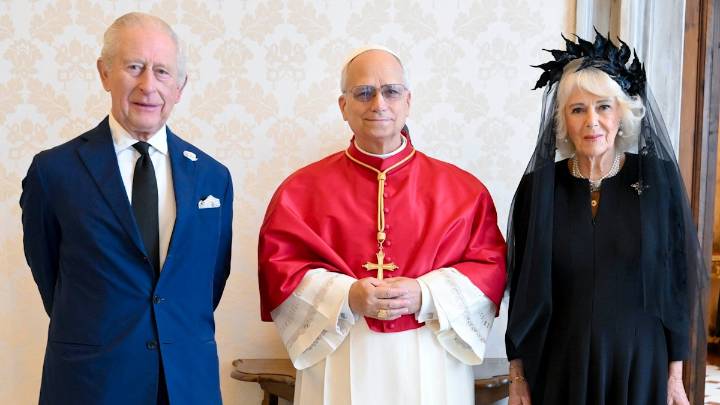 King Charles makes historic first during Vatican state visit with Queen Camilla