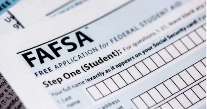 College federal aid help session scheduled Saturday