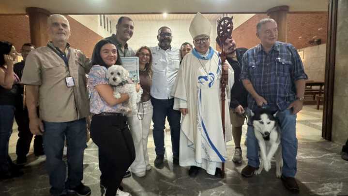 Chacao celebró el día mundial de los animales con la "bendición de las mascotas"