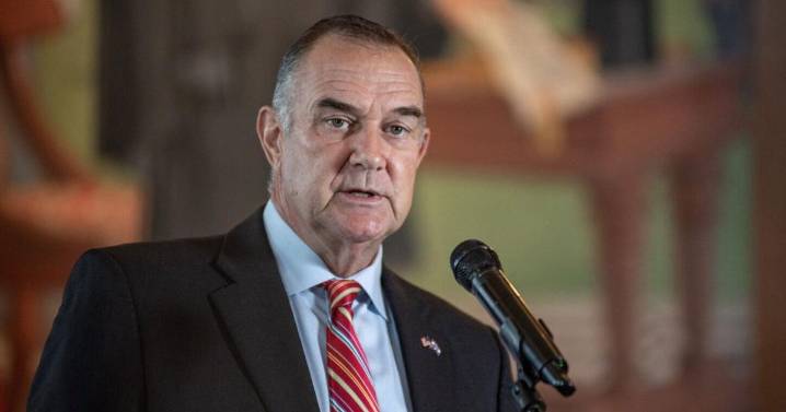 Kehoe casts doubt on state bailout of food stamp program