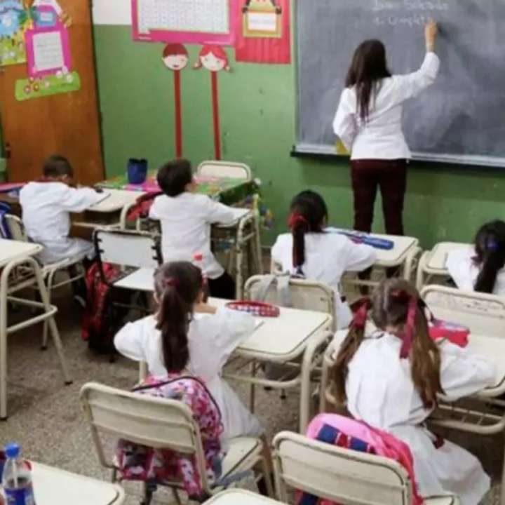 El presupuesto previsto por el Gobierno para Educación sigue en mínimos históricos y no llega al 1% del PBI