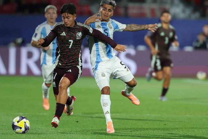 Colombia golea a México y muestra su superioridad en Arlington
