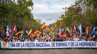 Centenares de personas se manifiestan en Barcelona por el Día de la Hispanidad