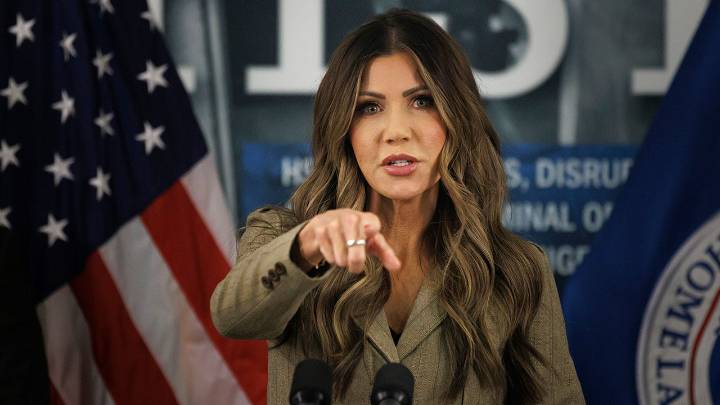 Indiana immigration operation nets 146 illegal immigrant truck drivers