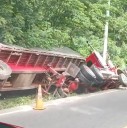 Accidente de tránsito en el puente La Aguja paraliza el tráfico hacia la Zona Bananera